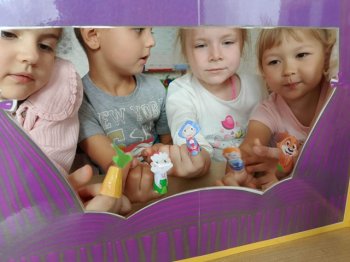 День кукольного театра